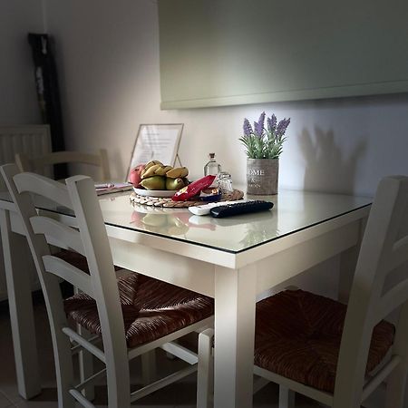 Myrthe Apartments 米尔托斯 外观 照片